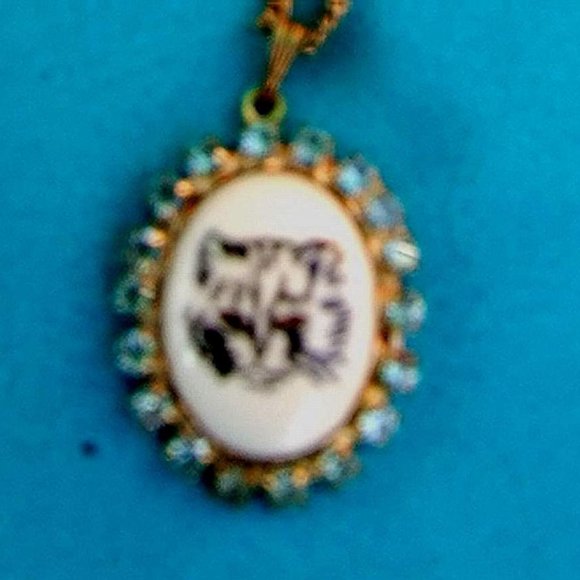RARE VTG KITTY Pendant Hand Sketched Rhinestone Necklace - Picture 2 of 3